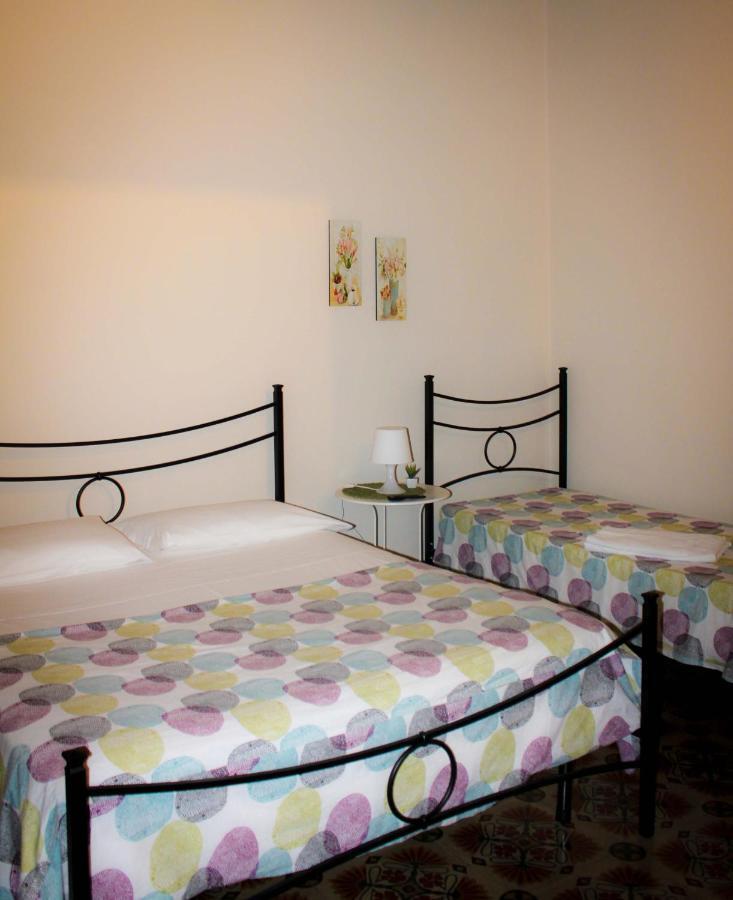I 2 Puttini Bed & Breakfast Catania Exterior photo