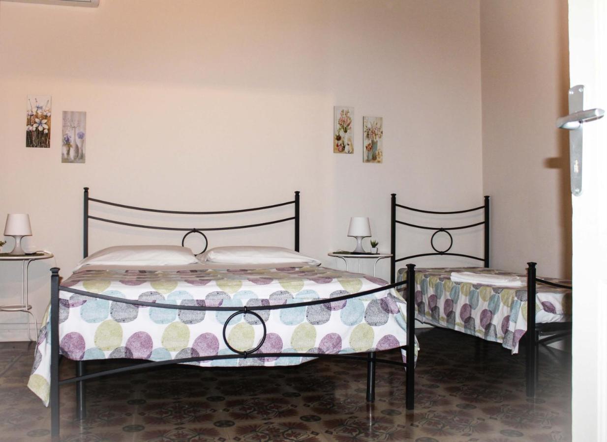 I 2 Puttini Bed & Breakfast Catania Exterior photo