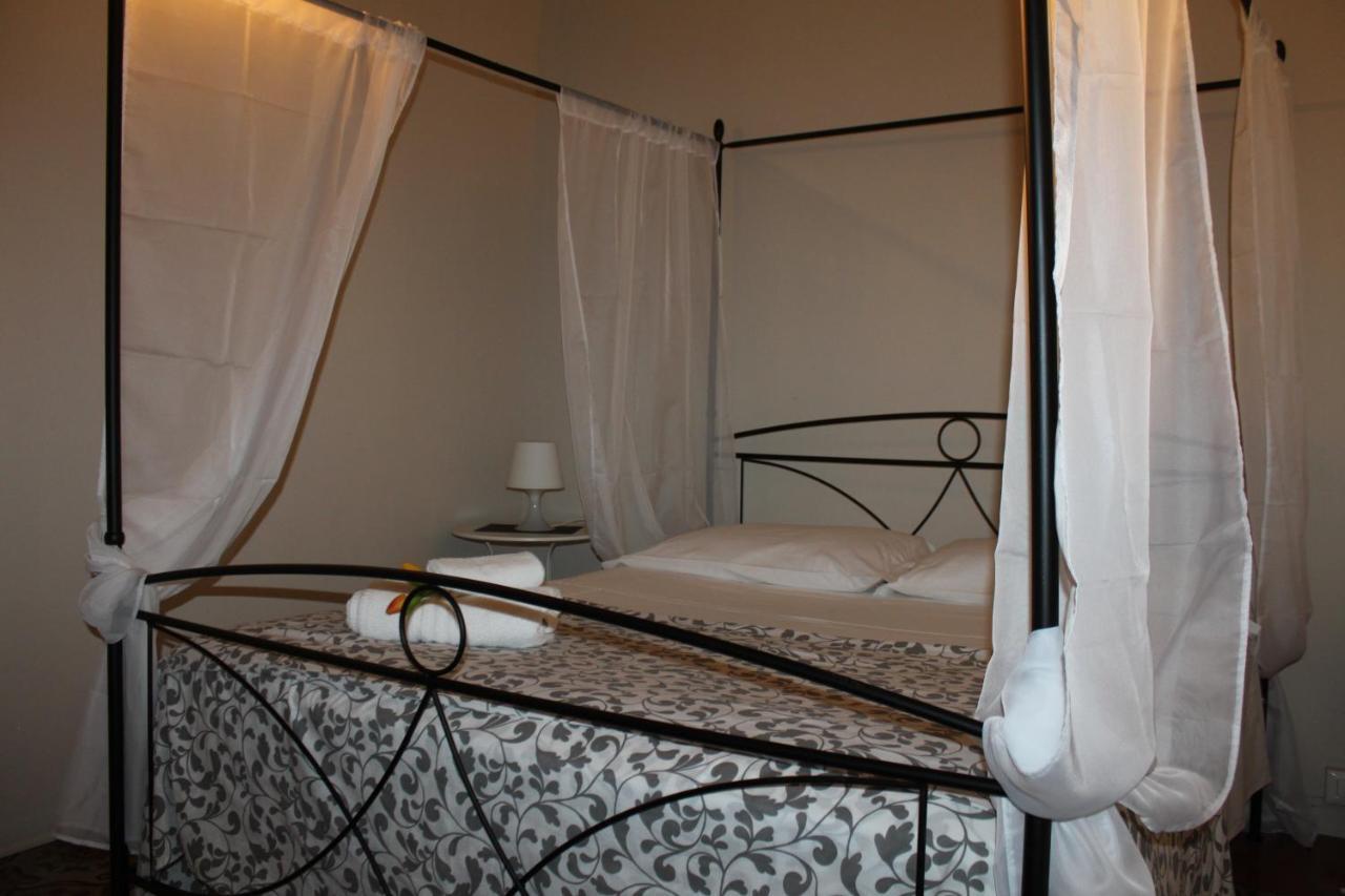 I 2 Puttini Bed & Breakfast Catania Exterior photo